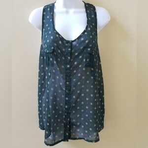 Sheer Sleeveless Button-Down Top | Medium